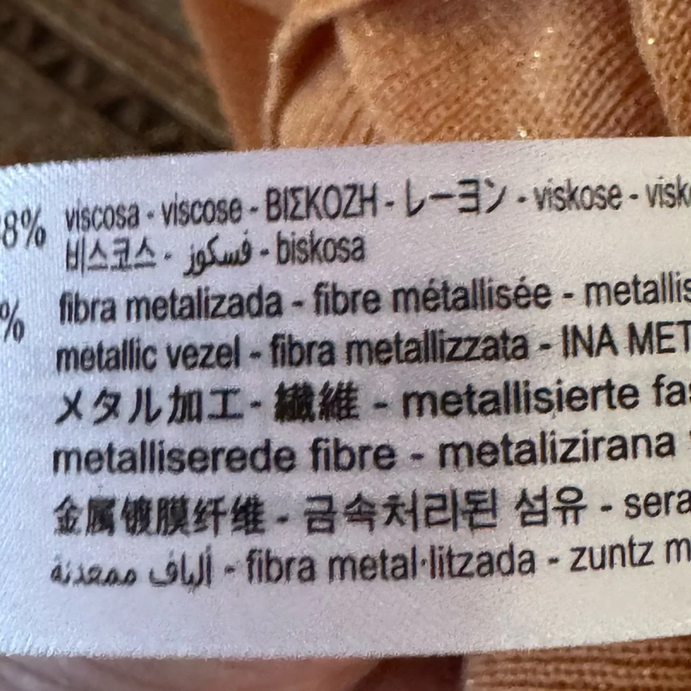 Zara Lightweight Sweater / Gold / Size Medium - Picture 3 of 3